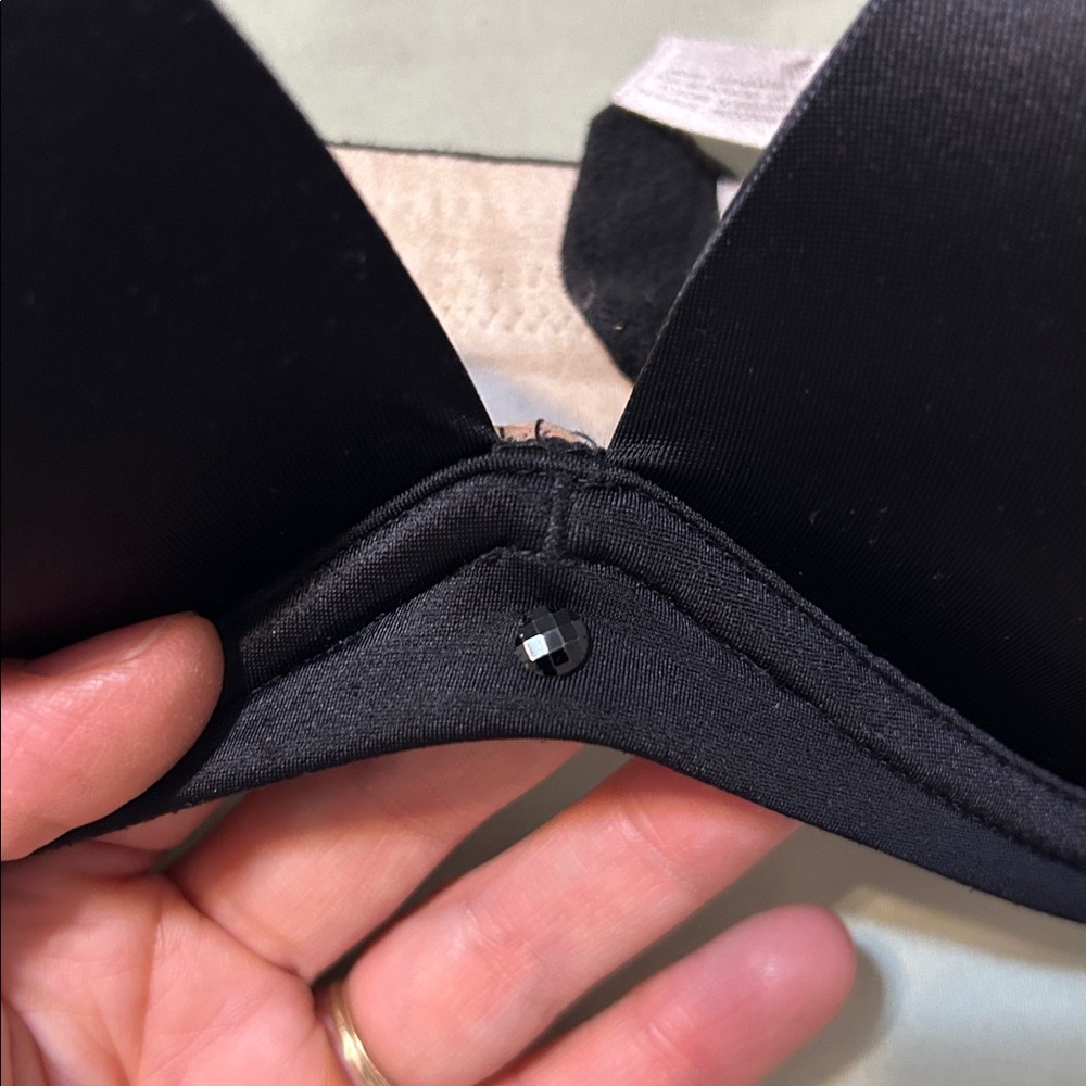 Victoria's Secret Black Strapless Bra push-up 34B - Picture 6 of 6